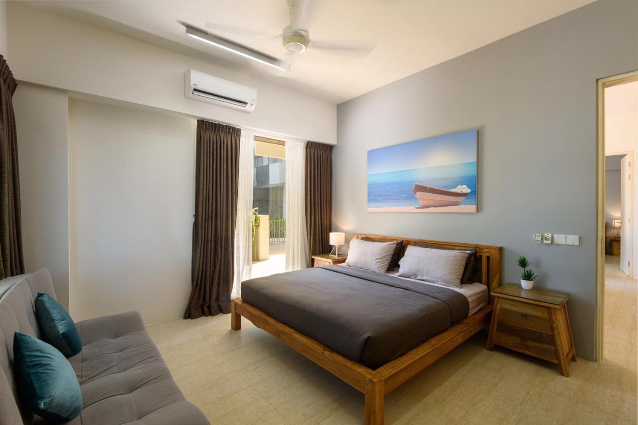 By The Sea Beach Front Apartment Batu Feringgi Ngoại thất bức ảnh