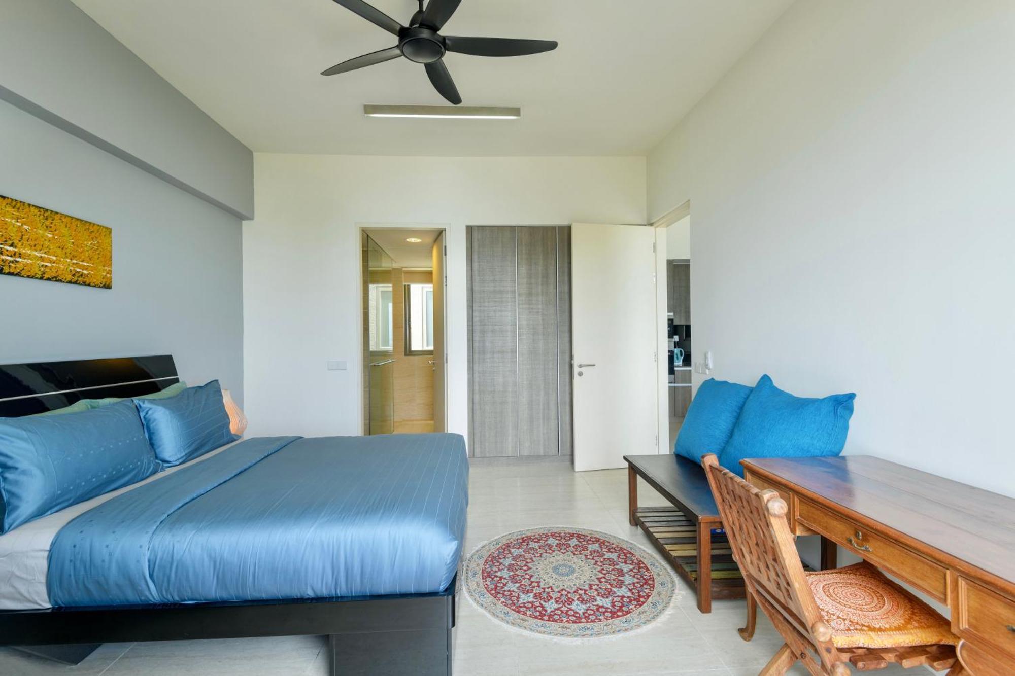 By The Sea Beach Front Apartment Batu Feringgi Ngoại thất bức ảnh
